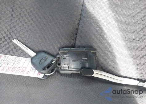 2015 Chevrolet Silverado 1500 1Lt from USA, damaged, VIN 3GCUKREC2FG186955